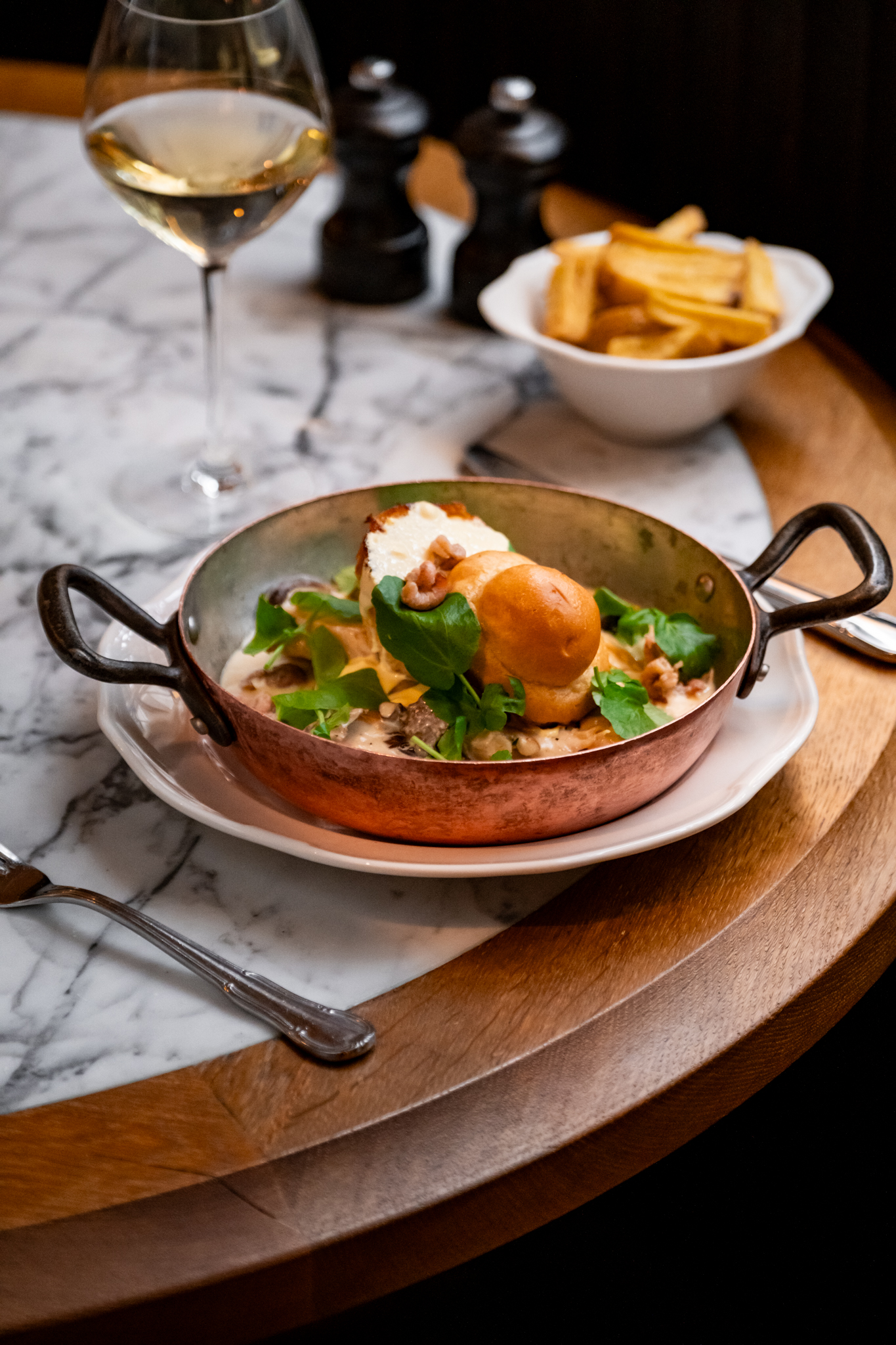 Rotisse: Refined Comfort in the Heart of Brussels